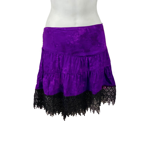 Womans pirate mini skirt with lace Violet